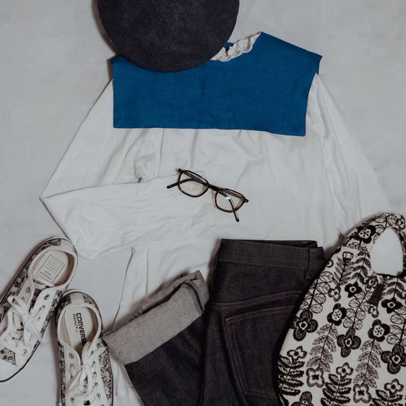 画像: スタンドカラーのシャツやノーカラーのブラウスにも◎。普段の装いの印象をやさしく変えてくれます