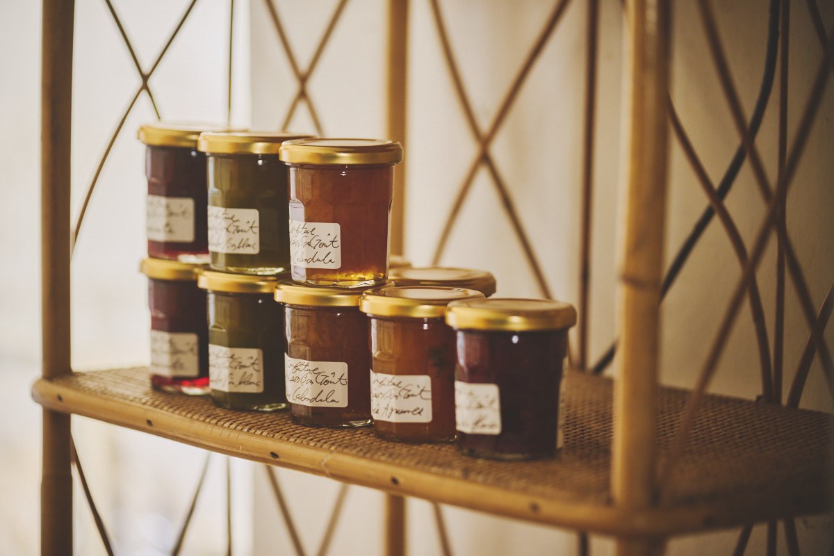 画像: 茅ケ崎にある洋菓子の人気店「メゾン ボングウ」のコンフィチュールも。パティシエはアルザスの名店「メゾン フェルベール」で修業した名手