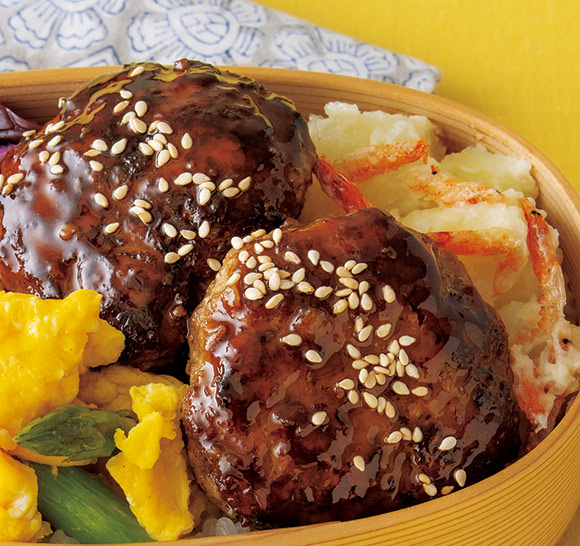 画像: ハンバーグの小さい方を使って 照り焼きハンバーグ