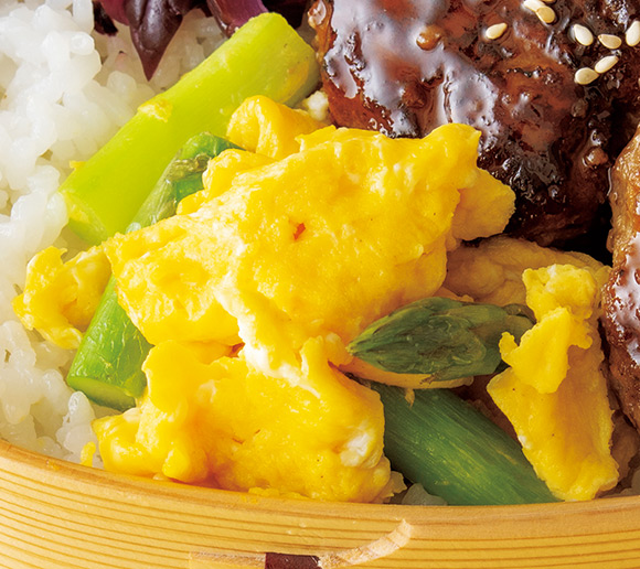 画像: アスパラガスのレンジ蒸しを使って アスパラガスの卵炒め