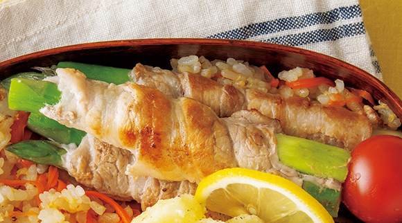 画像: アスパラガスのレンジ蒸しを使って 肉巻きアスパラガス