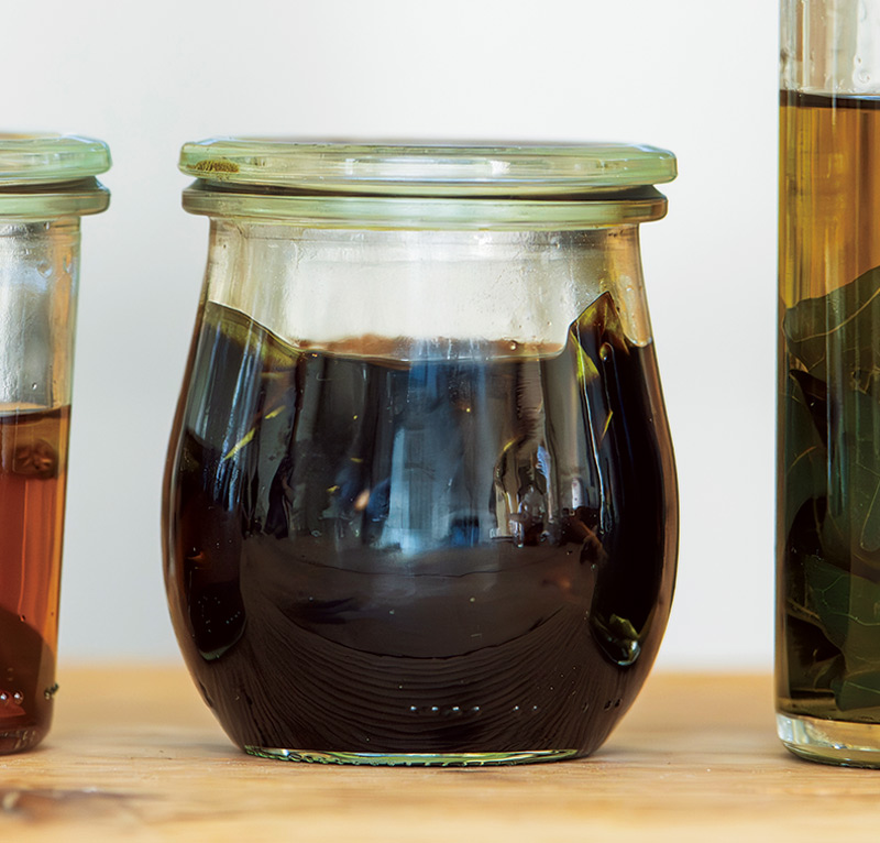 画像: 一度にたっぷりではなく、小さめの容器に、使い切れる量でつくるのがおすすめ