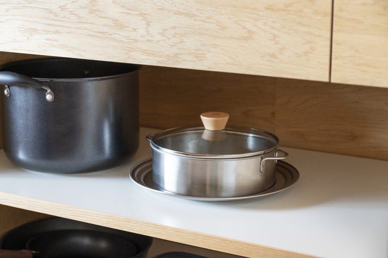 画像: 仕切り板と一緒でも場所をとらない