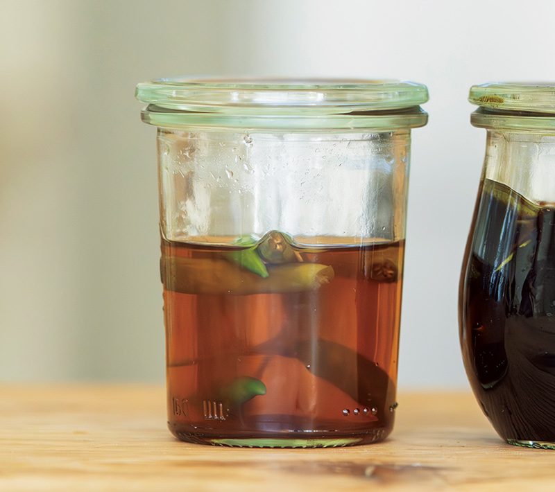 画像: 一度にたっぷりではなく、小さめの容器に、使い切れる量でつくるのがおすすめ