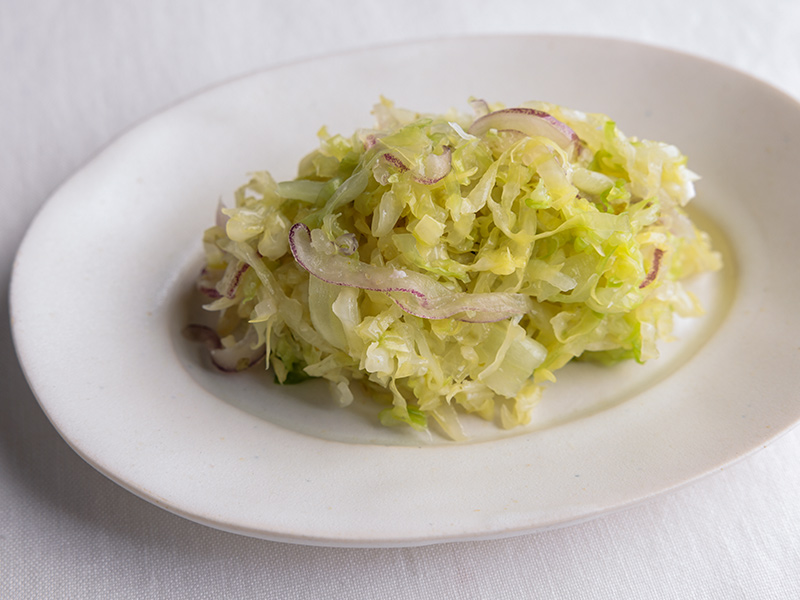 キャベツの簡単つくりおき「麹コールスロー」のつくり方。ゆずこしょうで爽やか！すぐできる塩麹のお弁当おかず／料理人・たかせさと美さん