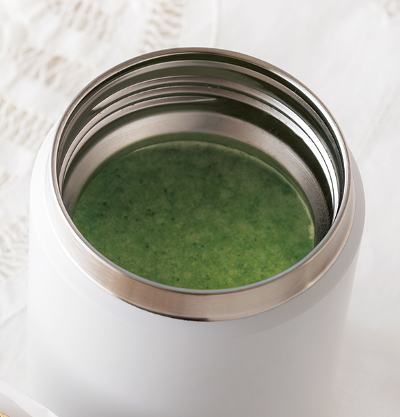 画像: ゆでささ身のスープとゆでブロッコリーを使って ブロッコリーのポタージュ