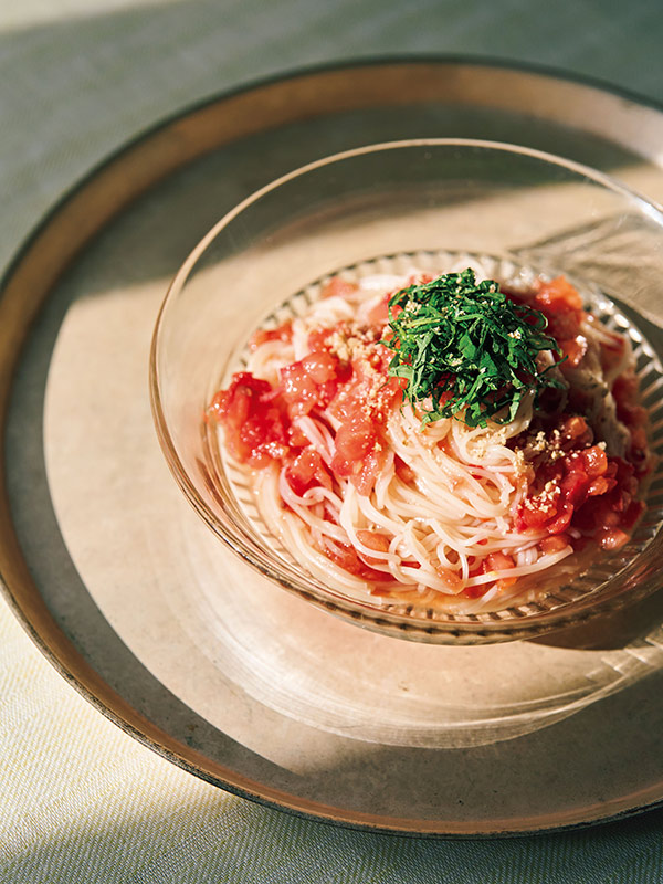 画像: ひと皿だから続く薬膳レシピ 梅とトマトのあえそうめんのつくり方