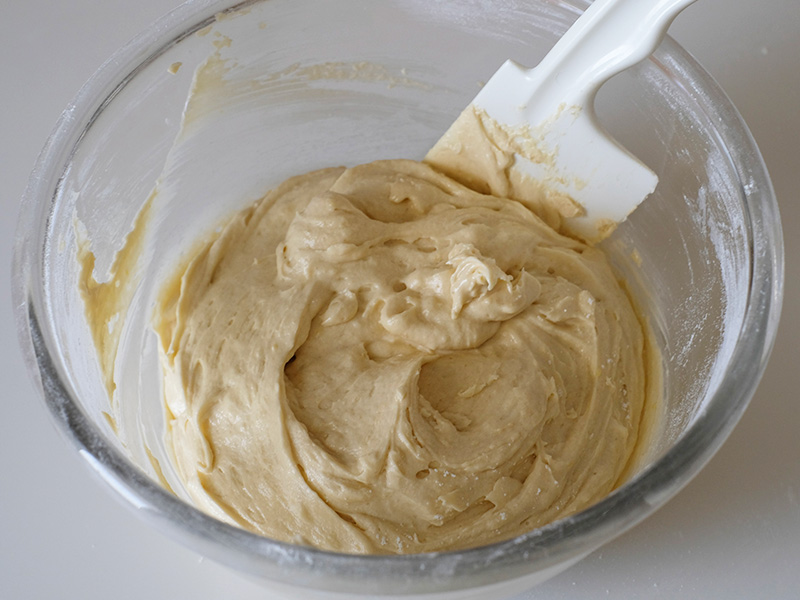 画像: 最後に粉類を加えて混ぜたところ