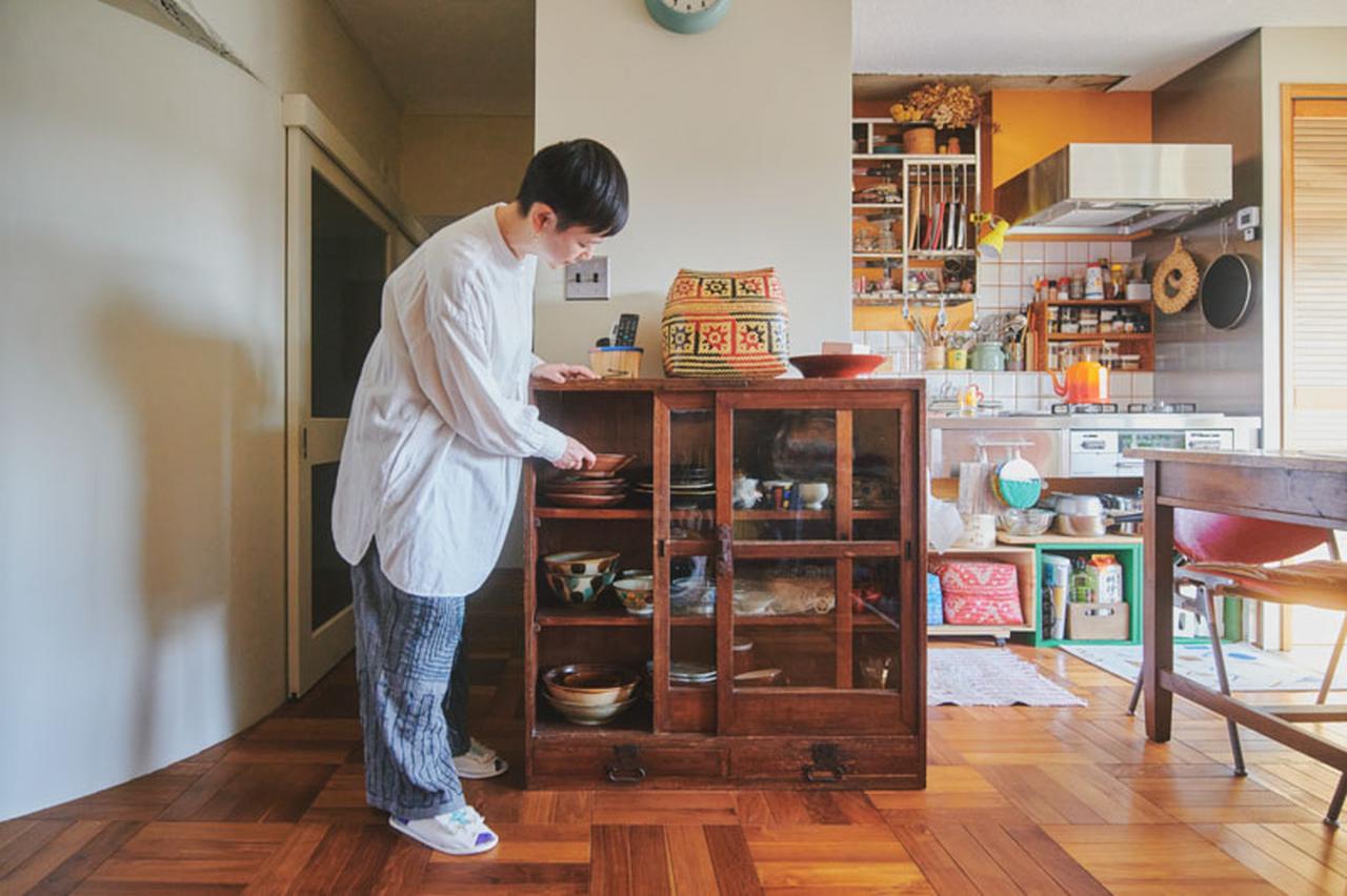 画像: 築58年の団地で楽しむ「もの選び」家具も雑貨も“ジャンルに縛られず“自由に。国や年代がバラバラでもすっきりまとまるコツ／テキスタイルアーティスト・タシロユミコさん - 天然生活web