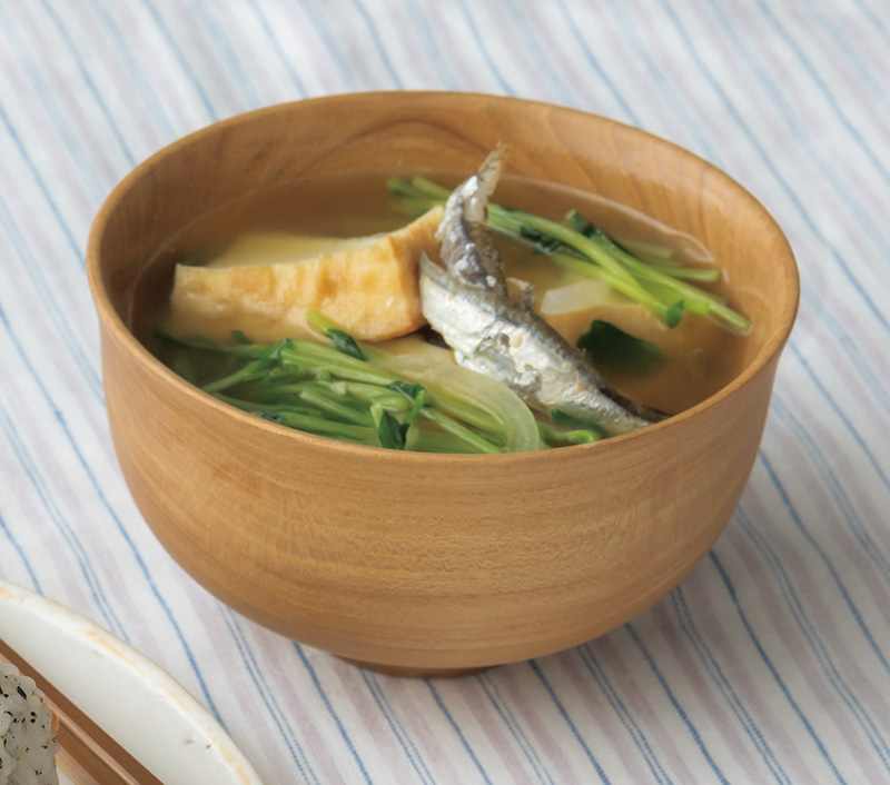 画像: 「厚揚げと豆苗の味噌汁」のつくり方