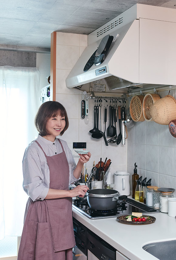 画像: 麻木久仁子さん