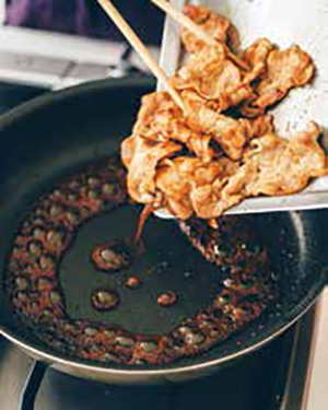 画像2: 減塩なのに大満足の定番おかず「豚のしょうが焼き」のつくり方。少ない調味料でも“しっかりおいしい”3つの調理ポイント/料理研究家・藤井恵さん