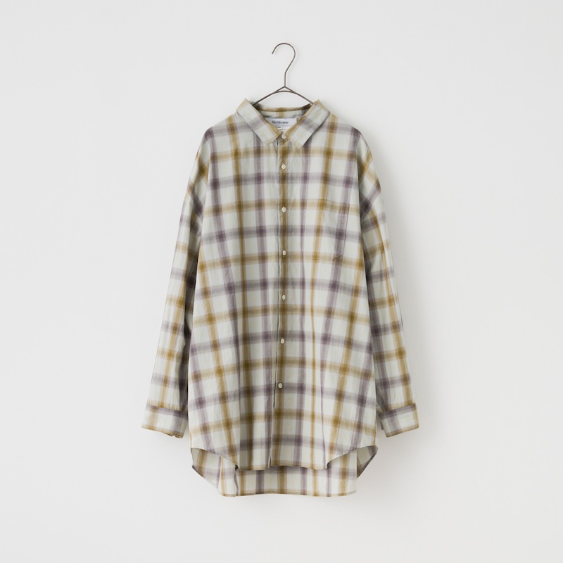 画像: チェックシャツ　37,400円／ヴェリテクール