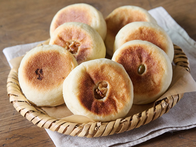 画像1: はじめてでもつくれる総菜パン おやきパンのつくり方