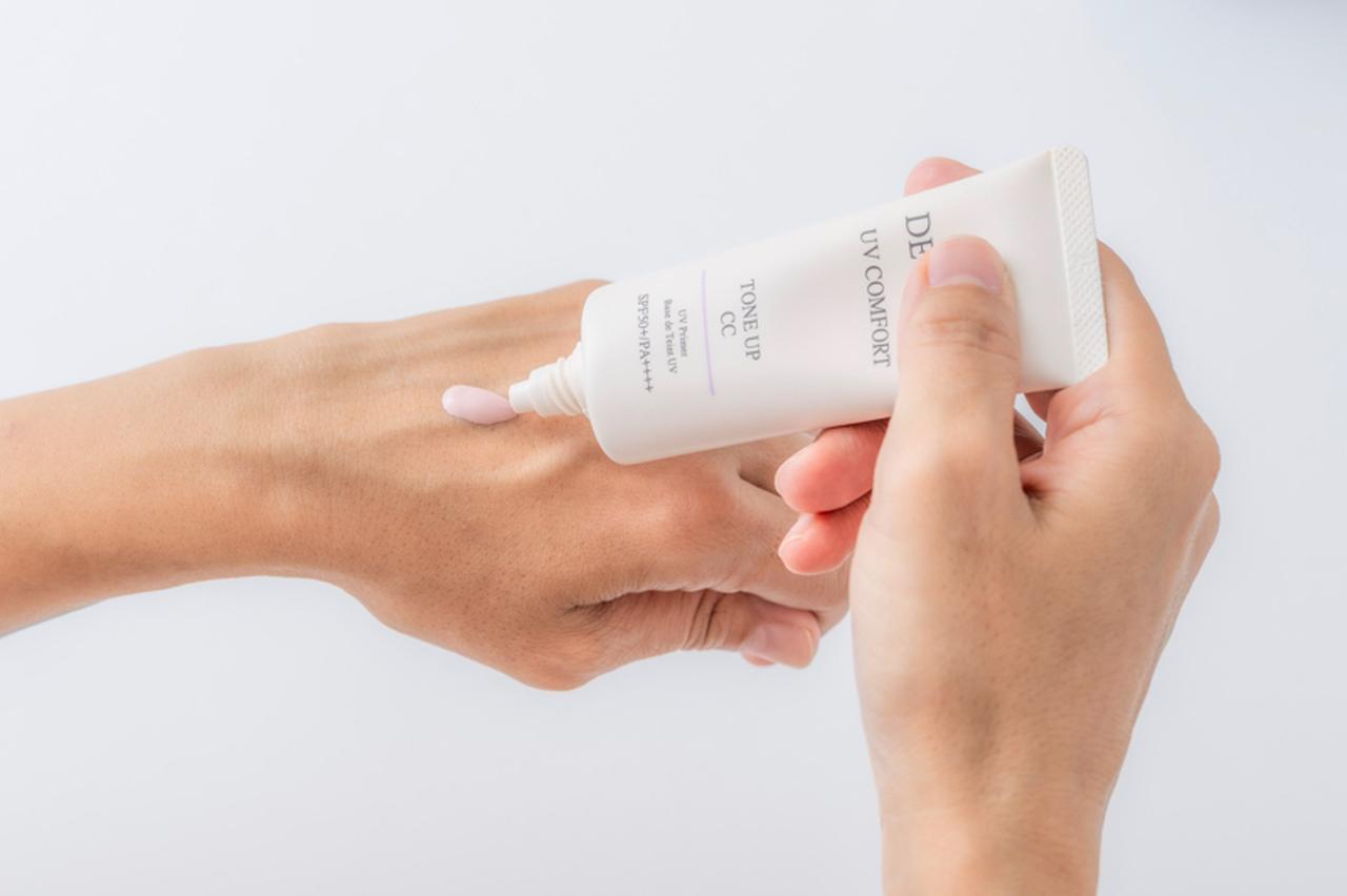 画像1: サンシェルター マルチ プロテクション トーンアップCC(SPF50+/PA++++)