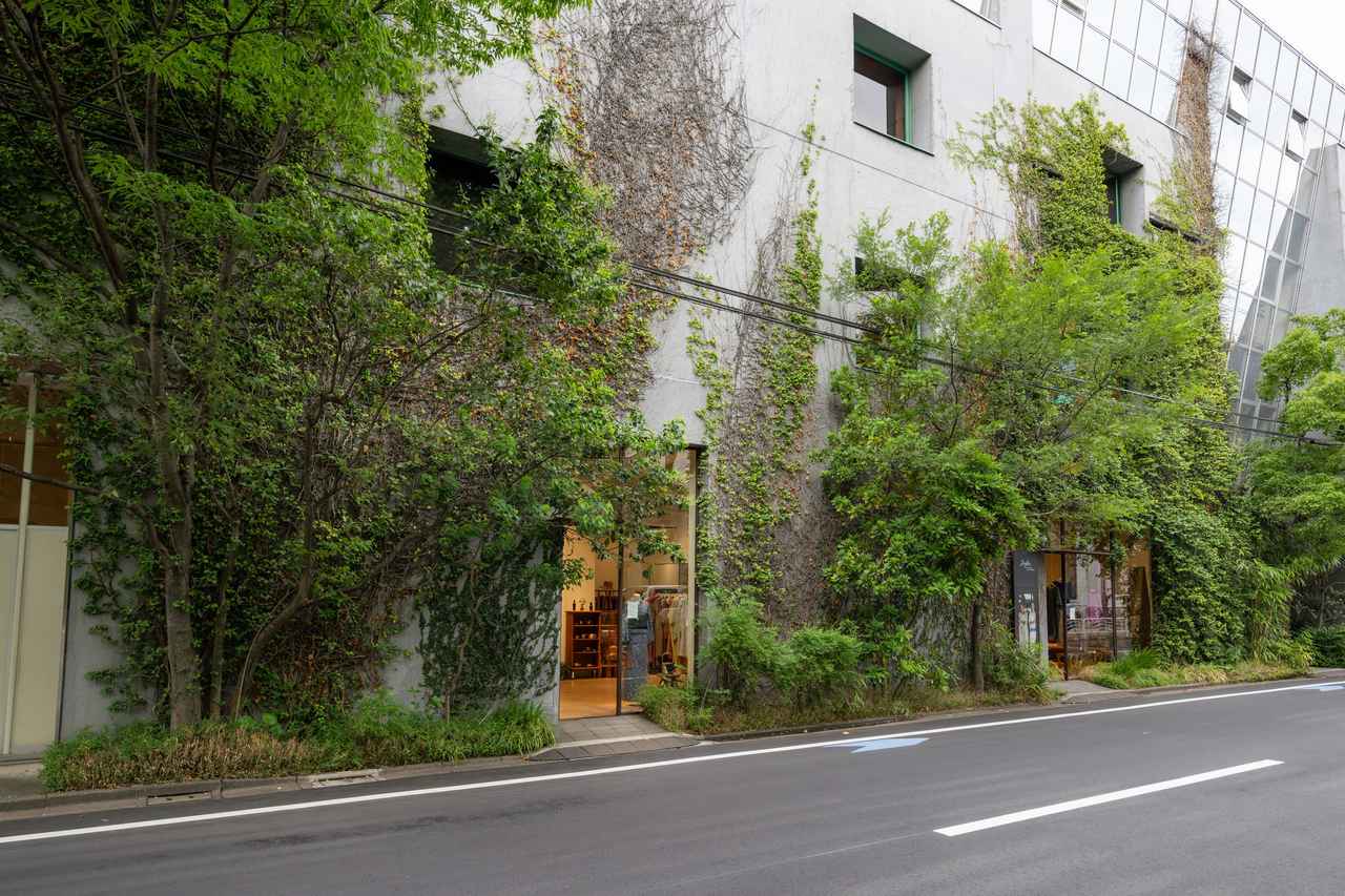 画像: 「ババグーリ清澄本店」があるのは、ヨーガンレール本社の1階。ヨーガンレール本社といえば、社員食堂ブームの先駆けとなった社員食堂があるので有名