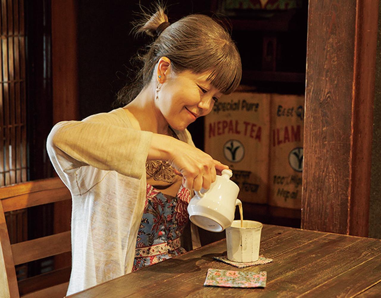 画像: 夜のお茶時間は“眠りを誘う”ハーブをブレンドした一杯を。ミミロータス・吉池浩美さんの自由に楽しむお茶アレンジ - 天然生活web