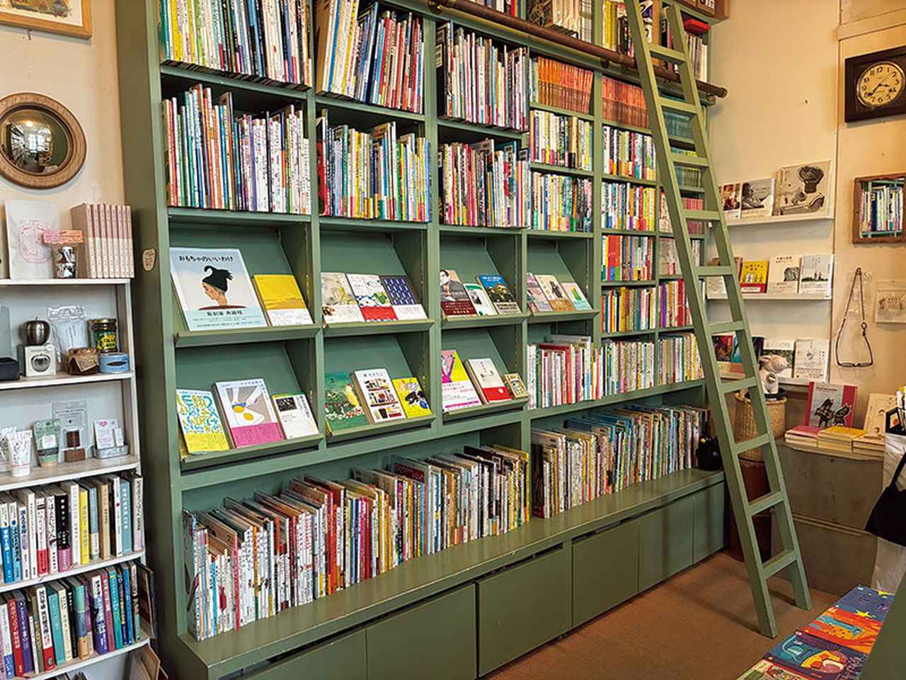 画像: 5人の本好きが薦める とっておきの小さな本屋さん