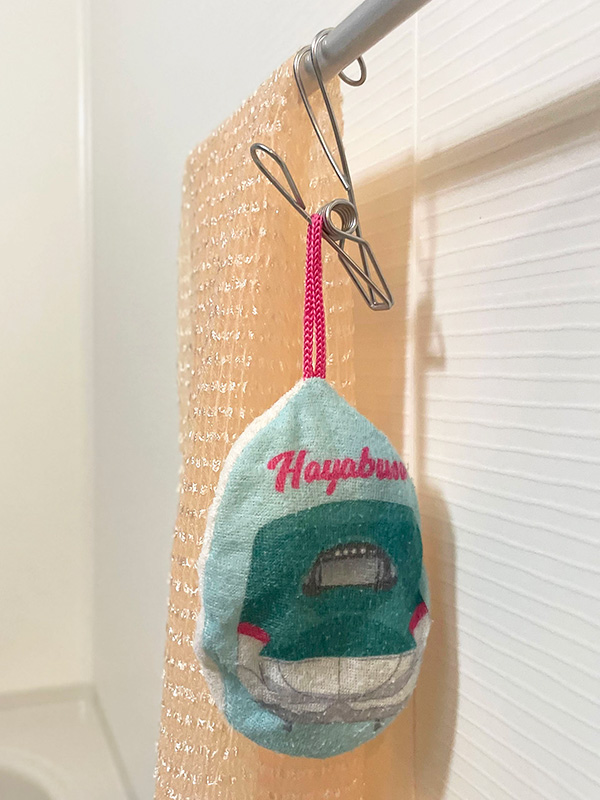 画像1: 片づけがラクになる“無印良品”の「浮かせる収納」アイテム2選。台所や洗面所がすっきり!もと汚部屋の整理収納アドバイザーおすすめの愛用品