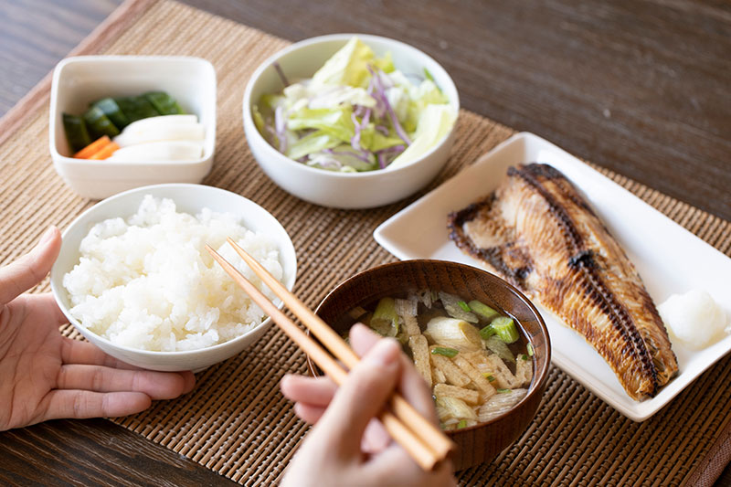 画像1: カルシウムだけじゃない! 骨を支える栄養素4つ