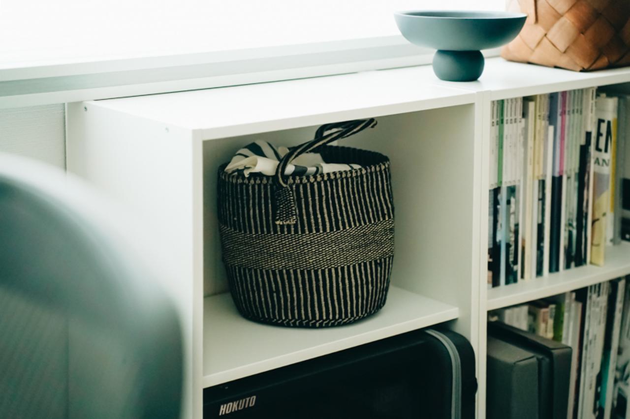 画像2: 生活感のあるものをなじませる工夫② 家電の色を「ひとりぼっち」にしない