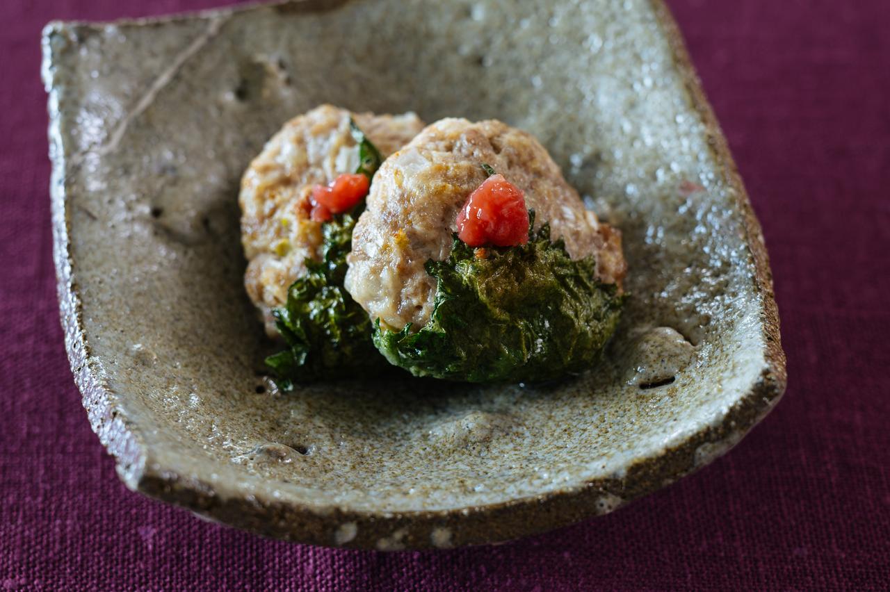 画像: 梅干しと鶏のつくね焼きのつくり方