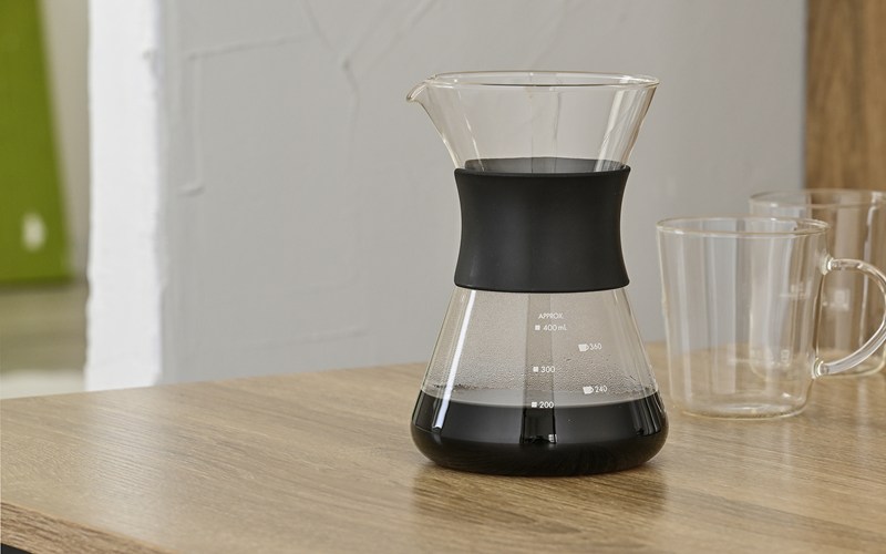 画像: 240mL・360mLのほか、200・300・400mLのメモリも。好みの量にあわせてサッと計量できる