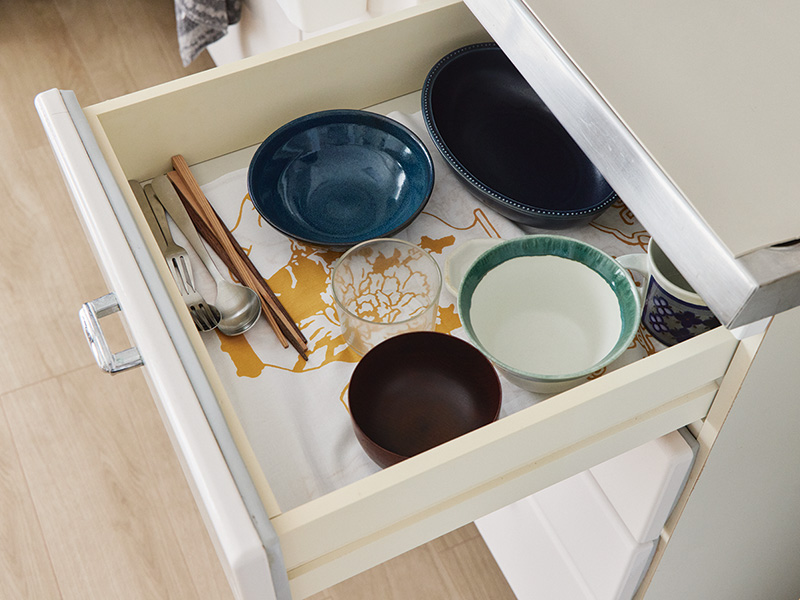 画像: 残した器は用途が幅広いものばかり。主菜用の器はパスタやカレーにも