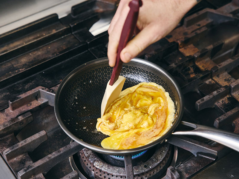 画像5: ふわとろ「スクランブルエッグ」プレートのつくり方。いつもの朝ごはんがカフェ風に!とろりとなめらかに仕上げるコツも/デリカテッセンKoma(山梨県・北杜市)