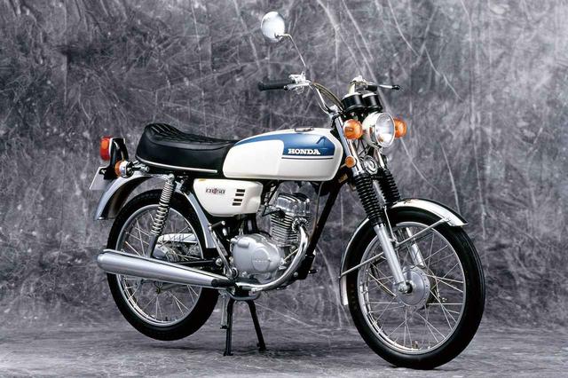画像: BENLY CB50(1971) CBシリーズ展開は50㏄クラスにも波及。俗に「縦型」と呼ばれる新開発のOHC単気筒エンジンをパイプフレームに積み、50㏄クラスとして初めてタコメーターとヘルメットホルダーが装備された。1973年に機械式ディスクブレーキを持つCB50JXにチェンジ。