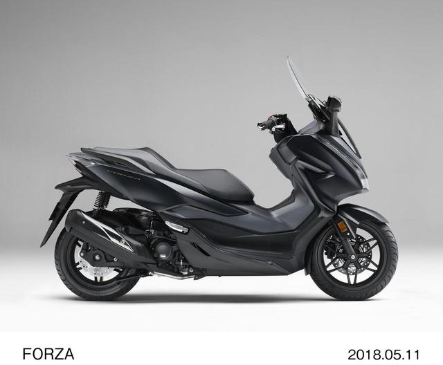 画像1: 販売計画台数(国内・年間) 3,000台 メーカー希望小売価格(消費税8%込み) フォルツァ 646,920円(消費税抜き本体価格 599,000円)