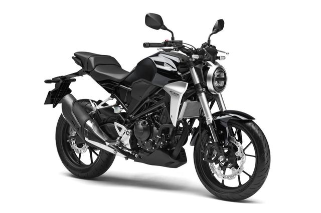 画像: CB250R(2018) 直近5月22日に発売。「日常の移動を遊びに変える “SPORTS ROADSTER” 」を開発コンセプトに市街地から郊外のワインディングロードまで楽しめる特性のパワーユニットを搭載。足回りは上質なライディングフィールを追求しました。スタイリングは、新世代CBシリーズに共通する凝縮感のある、先鋭的かつ力強いもの。