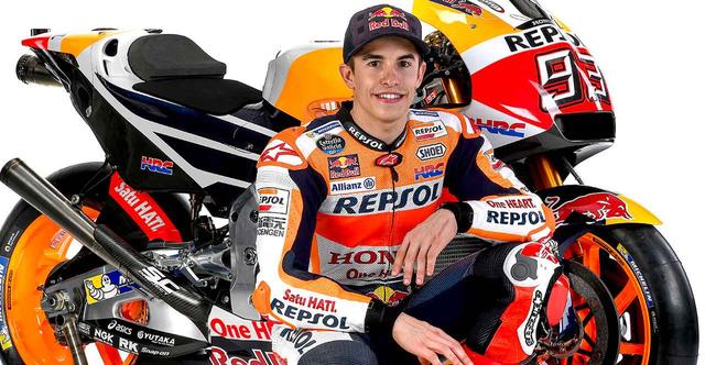 今をときめく25才！レーシングスーツを脱いだマルケスの貴重な私服姿を