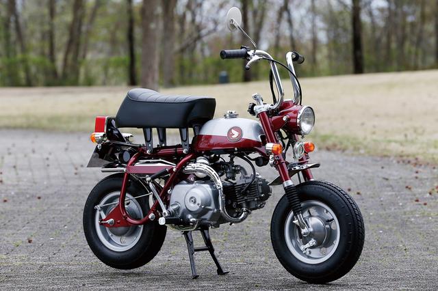 画像: 1970 Z50Z ●エンジン型式:空冷4ストロークOHC単気筒●最高出力:2.6ps/7,000rpm●最大トルク:0.3㎏-m/5,000rpm●車両重量:53㎏●燃料タンク:2.5L●サスペンション(前・後):テレスコピック・リジッド●タイヤサイズ(前後ともに):3.50-8●価格:6万3,000円
