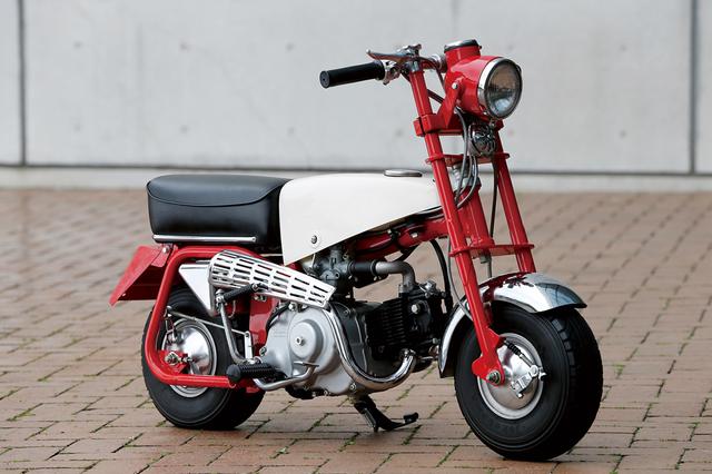 画像: 1961 Z100 ●エンジン型式:空冷4ストロークOHV単気筒●フレーム型式:バックボーンスチールパイプ●サスペンション(前・後):リジッド●タイヤサイズ(前後ともに):3.50-5