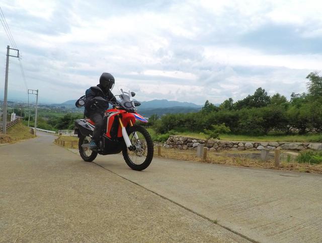 画像5: ベース車両のCRF250Lはこんなバイクです