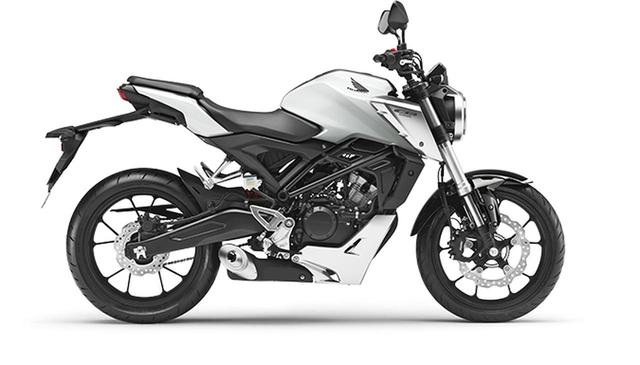 画像: HONDA公式サイトより/パールメタロイドホワイト www.honda.co.jp