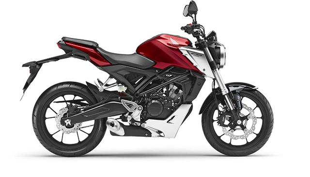 画像: HONDA公式サイトより/キャンディークロモスファイアレッド www.honda.co.jp