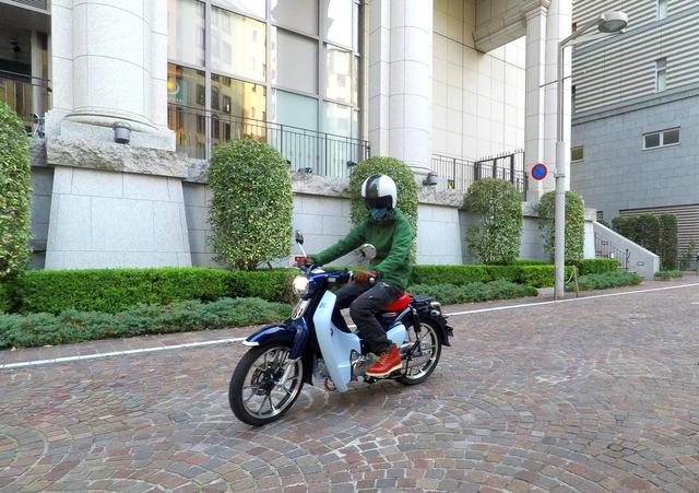 画像4: はじめてバイクに乗った時のことを思い出す