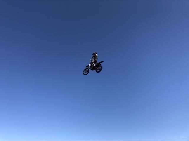 画像3: MotoGP初潜入!