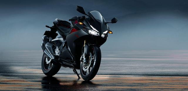 画像1: HONDA公式サイトより/CB250RR/税込756,000円 www.honda.co.jp