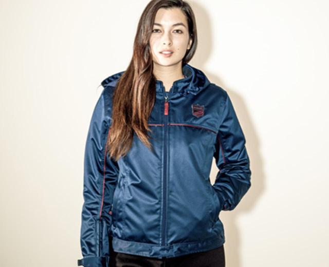 画像: Hondaライディングギア/レディース・ソフトシェルジャケット/ネイビー ¥19,800 +税(Size:WS,WM,WL,WLL) www.honda.co.jp