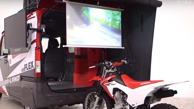 画像: バイクレースを体感できるんです!