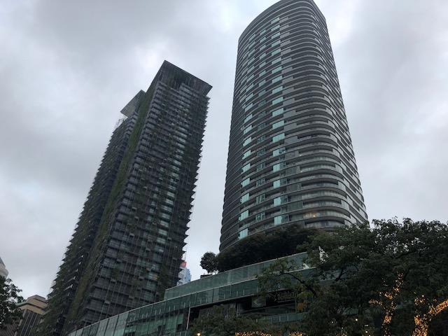 画像: 高層ビルが立ち並ぶクアラルンプール市内。
