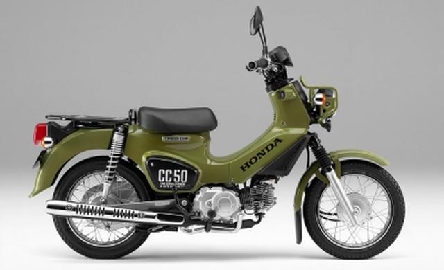 画像: クロスカブ50(カムフラージュグリーン) カラーバリエーション:「カムフラージュグリーン」「クラシカルホワイト」の2色 メーカー希望小売価格(消費税8%込み):291,600円(消費税抜き本体価格 270,000円)