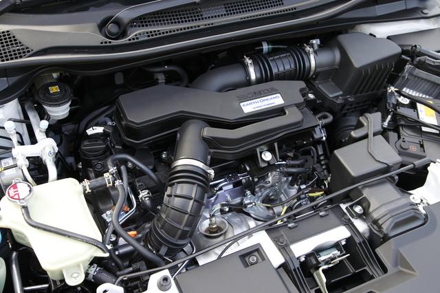 画像: 1.5LVTECターボエンジン搭載。それに合わせて専用セッティングされたパフォーマンスダンパーを装備する。