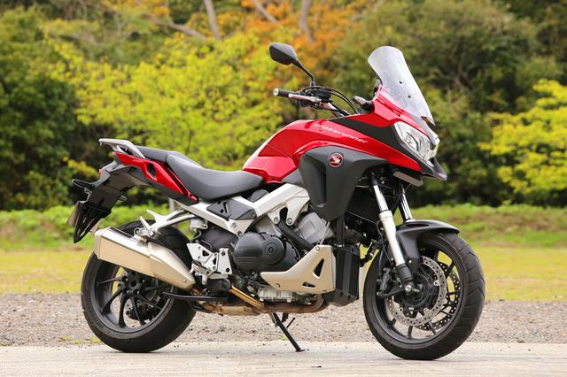 画像2: ツーリングバイクにV4は必要か?