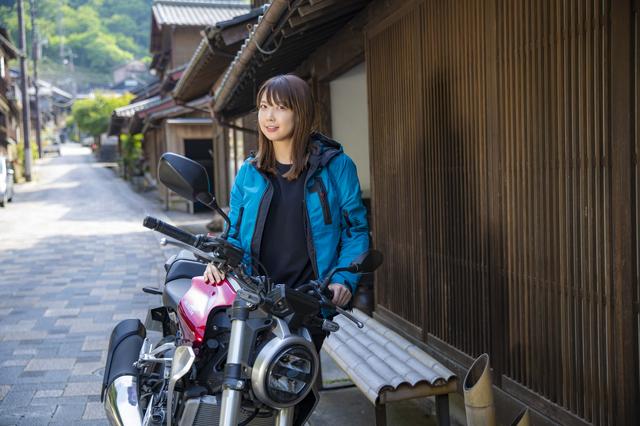 画像2: 明治のトンネルをちょっと走ると古き良き街並みが!