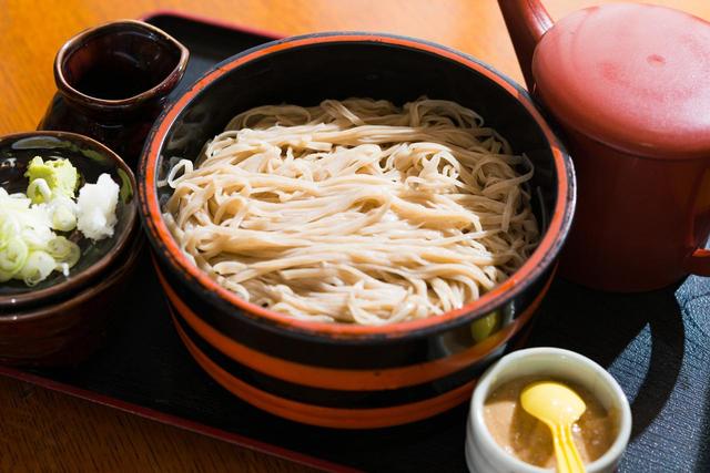 画像2: ラストは美味しいクルミそばで締めます!