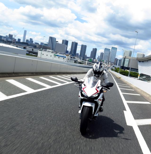 画像: Honda / CBR250RR